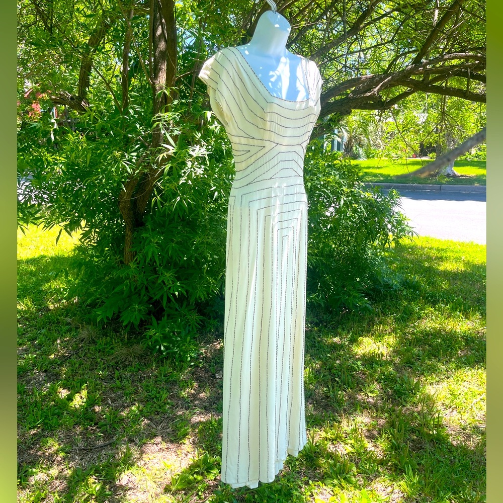 Deco style cream beaded gown size 2